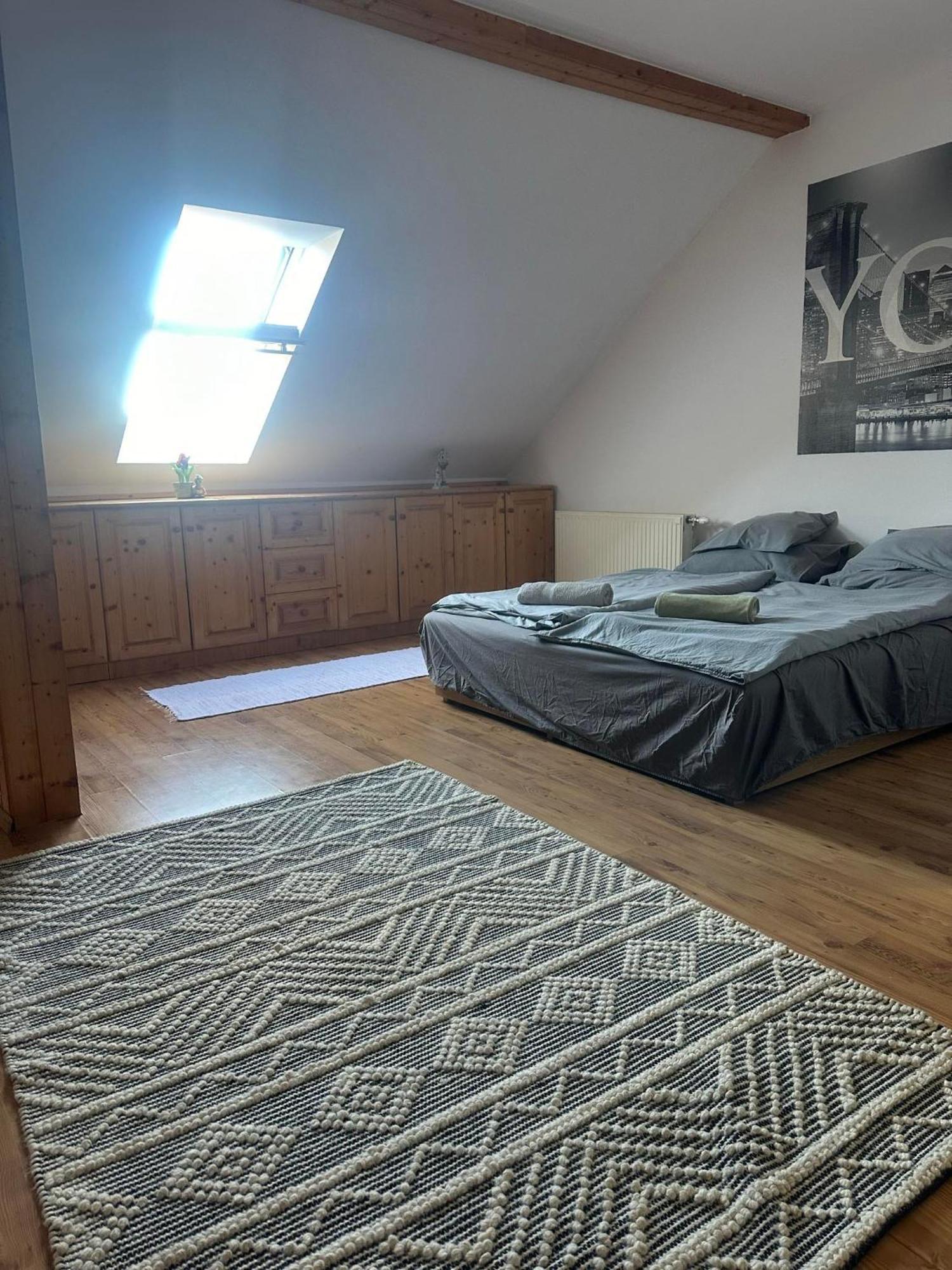 Hotello Apartmanhaz Es Panzio Zalaegerszeg Exteriér fotografie